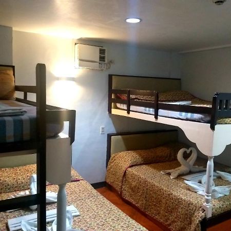 Sola Eleganza Apartelle ケソンシティ エクステリア 写真