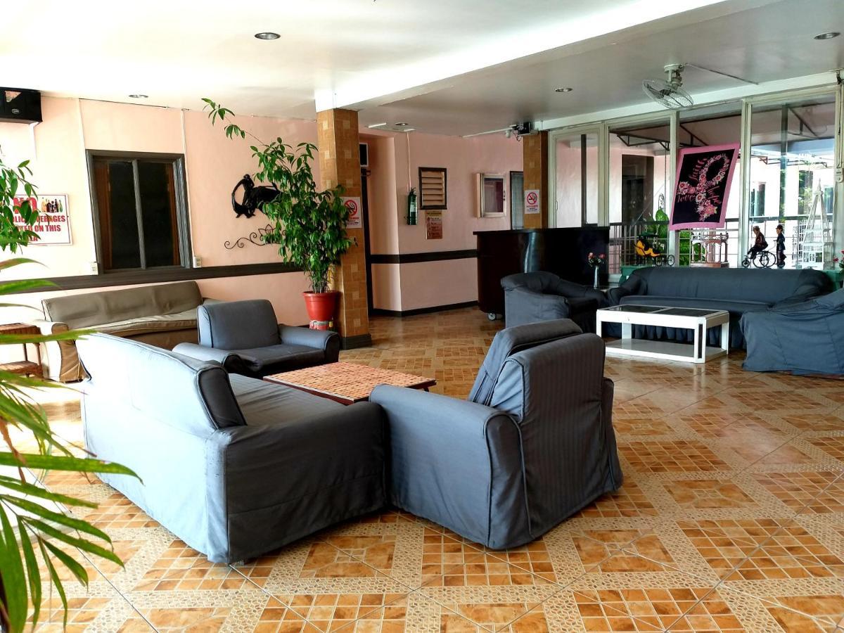 Sola Eleganza Apartelle ケソンシティ エクステリア 写真