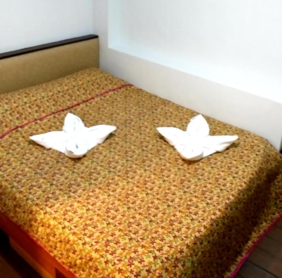 Sola Eleganza Apartelle ケソンシティ エクステリア 写真